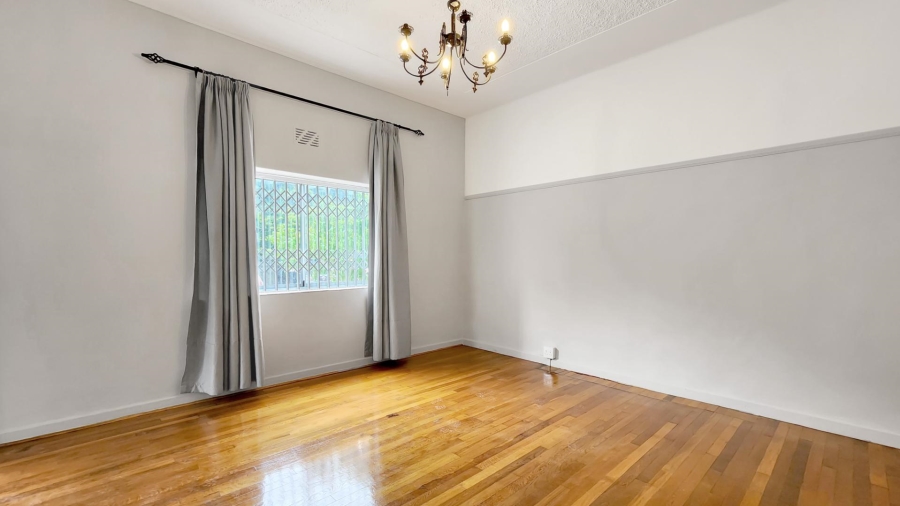 To Let 2 Bedroom Property for Rent in Sea Point Western Cape